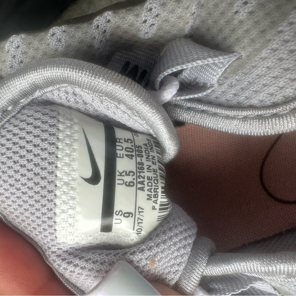 Nike Air Max Gray and Pink Sneakers - Picture 3 of 3